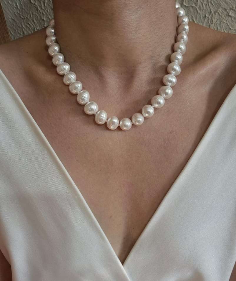 Colar pérolas barrocas e fecho magnético