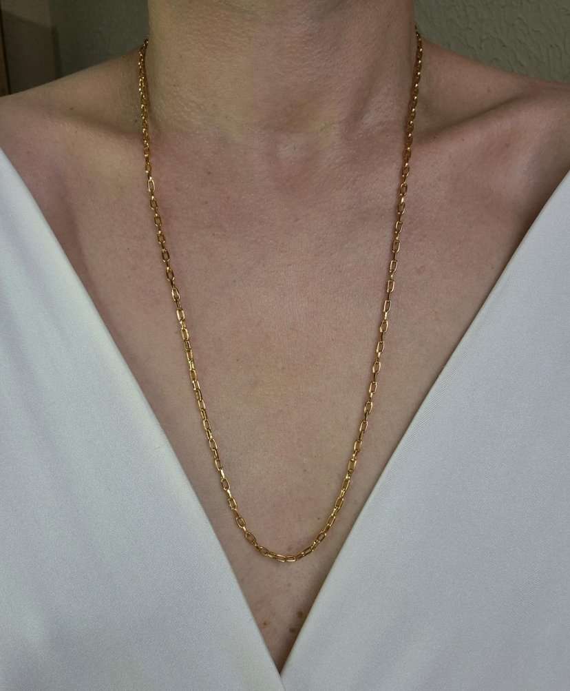 Colar longo cartier elos médios banhado a ouro 18k