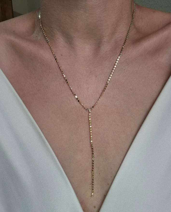 Colar gravata elos achatados banhado a ouro 18k