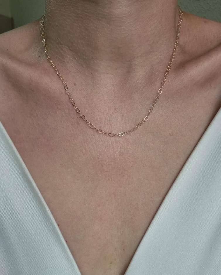 Colar corrente corações banhado a ouro 18k