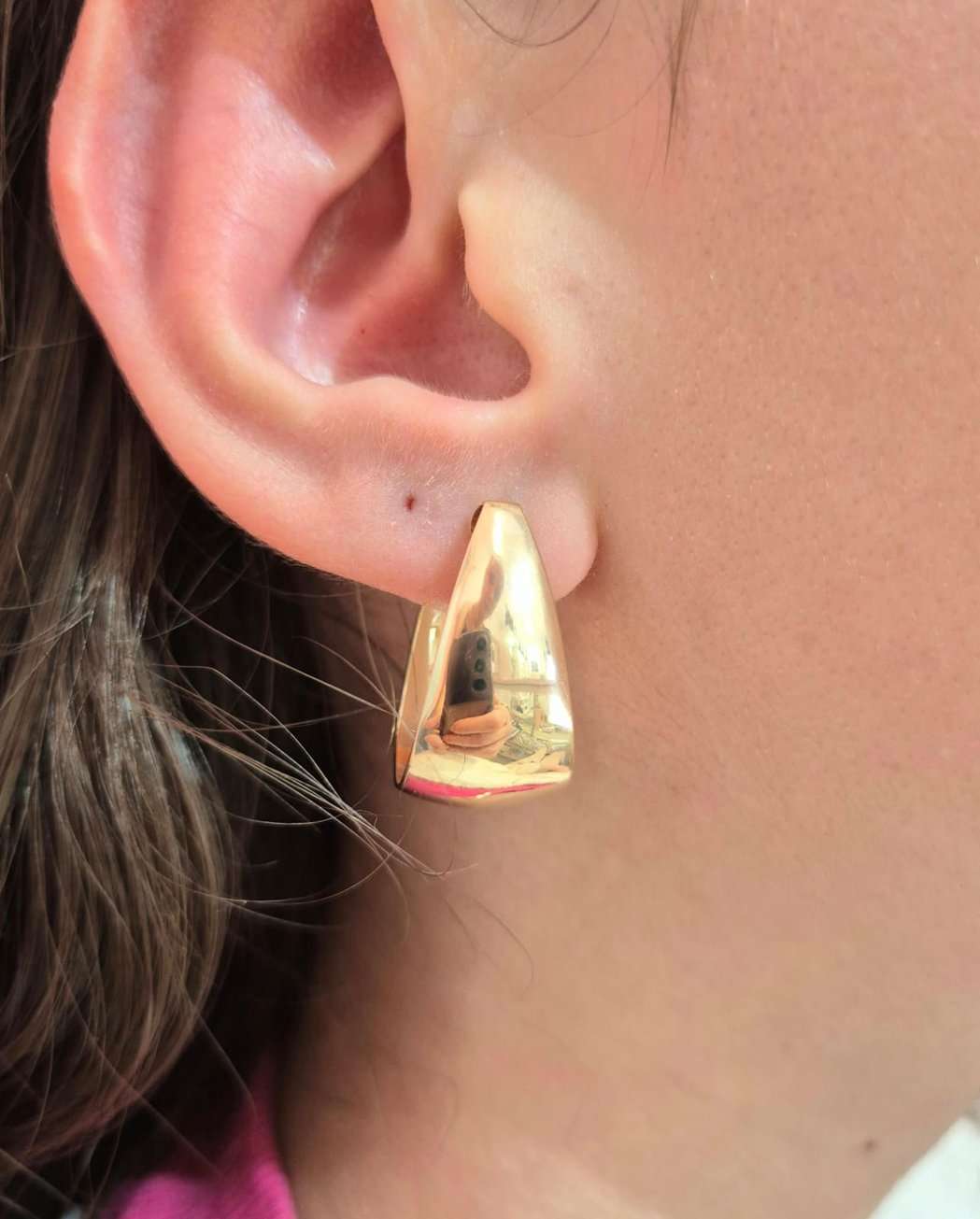 Brinco argola gancho banhado a ouro 18k