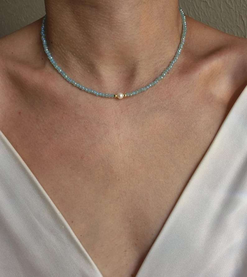 Chocker cristais verde água e pérola
