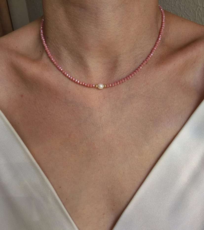 Chocker cristais rosa queimado e pérola
