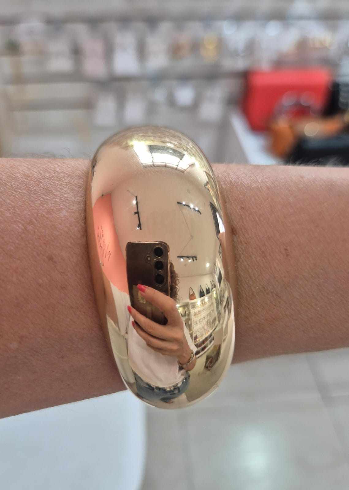 Bracelete largo dourado