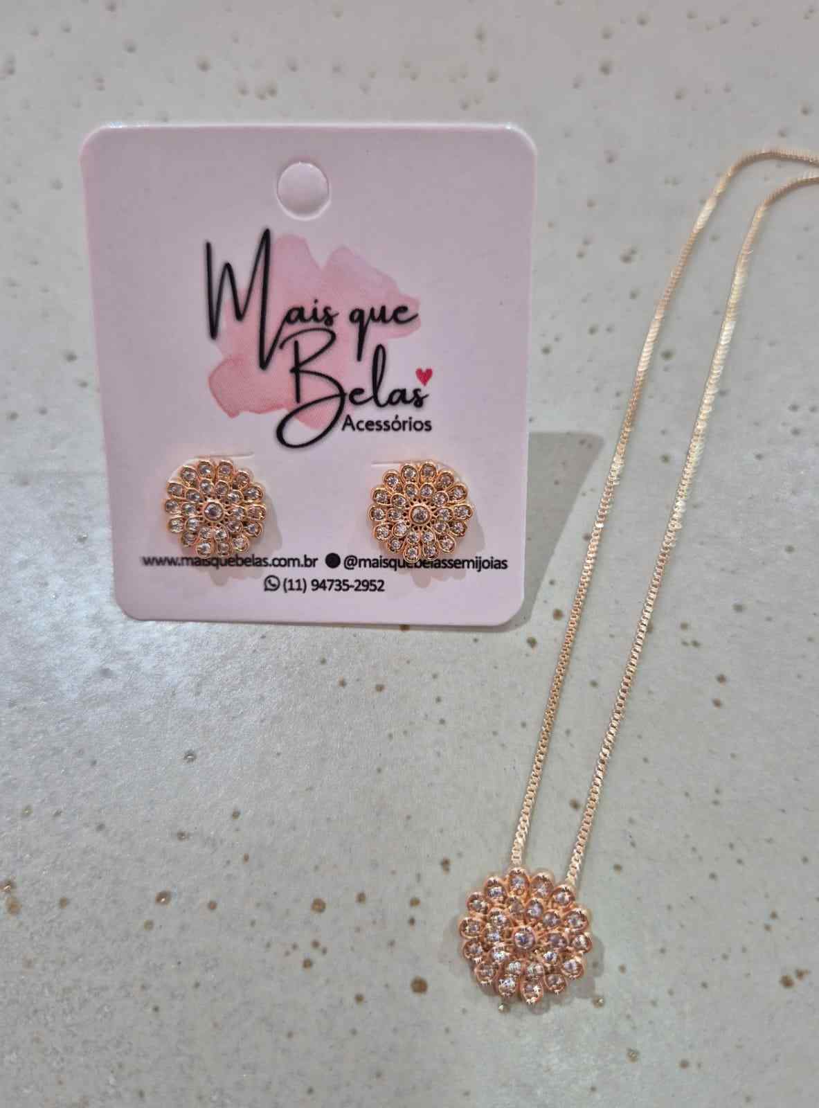 Conjunto colar e brinco flor banhado a ouro 18k