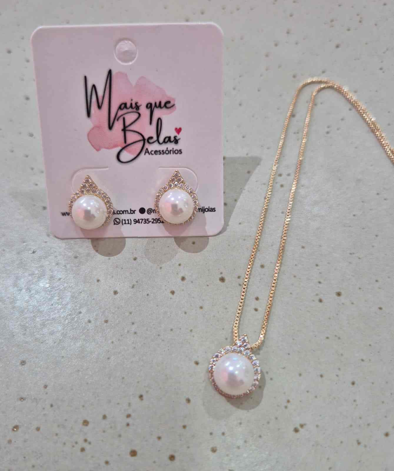 Conjunto colar e brinco pérola banhado a ouro 18k