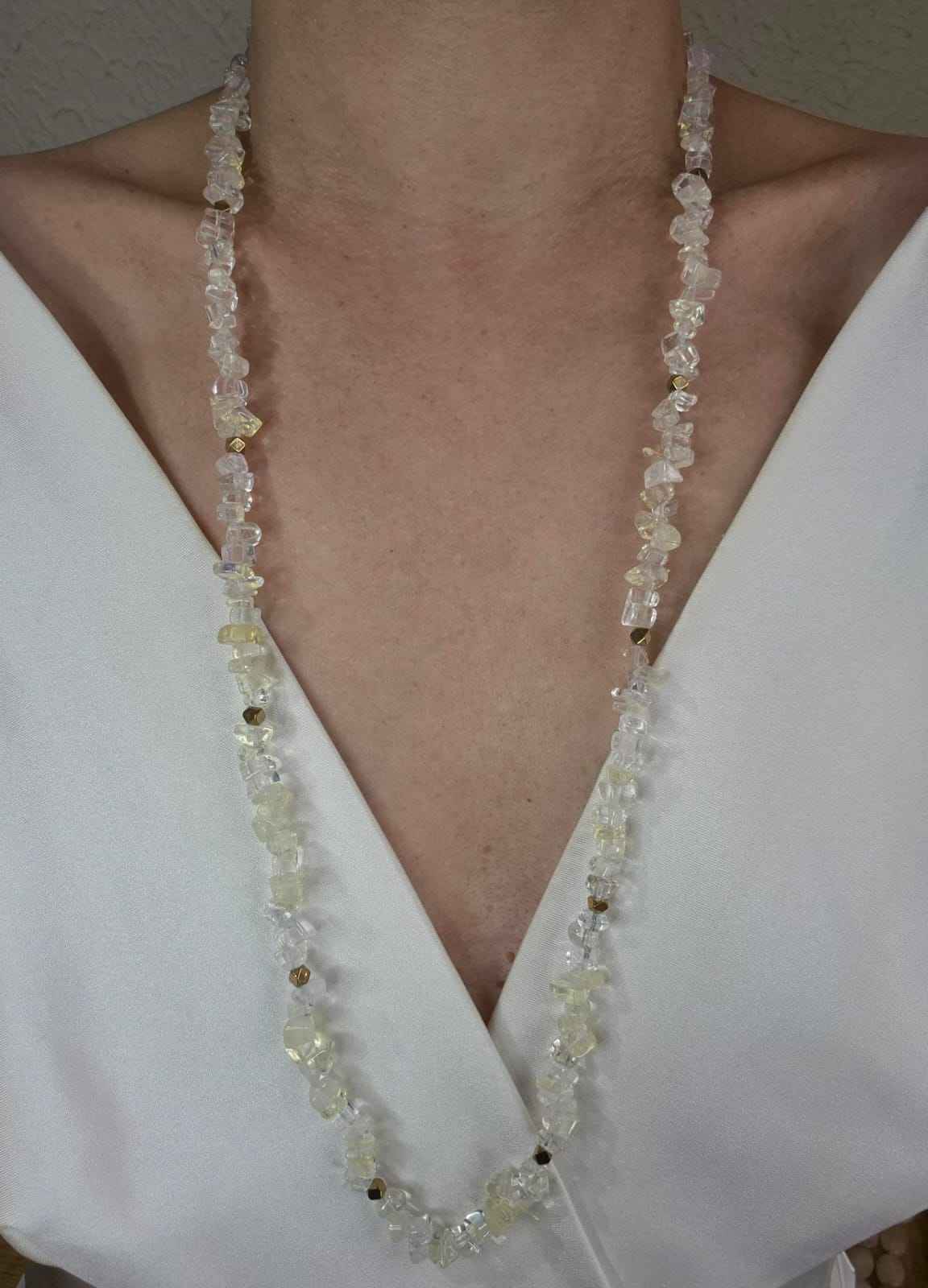 Colar  longo cristais amarelos e hematitas douradas