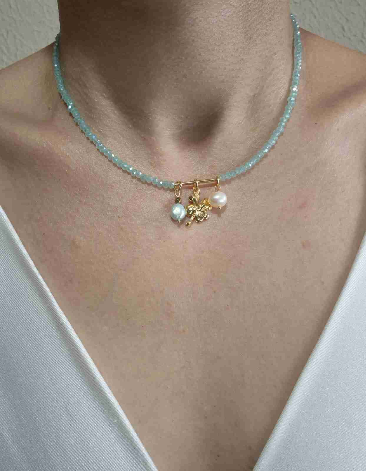 Chocker cristais verdes e mix pingentes
